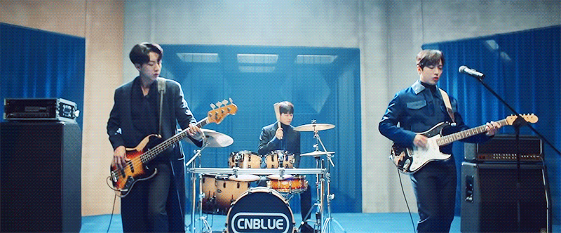 CNBLUE, I’m so sorry for not having any food on our comeback week. New song live clip release
